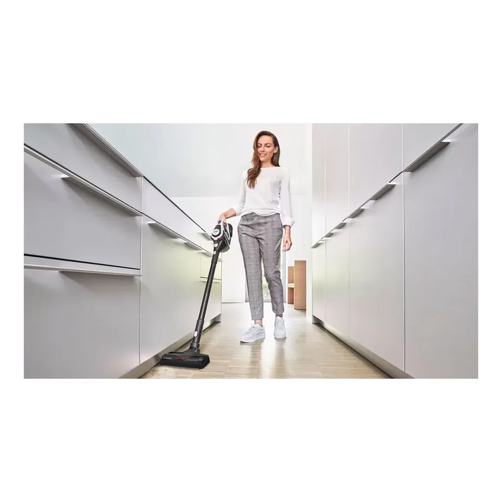 BOSCH BSS825MULT Akku Staubsauger (Unlimited 8 Gen2, kabellos, beutellos, mit Stiel, 18 V, Düsenbeleuchtung, Schnelladen) – Bild 3